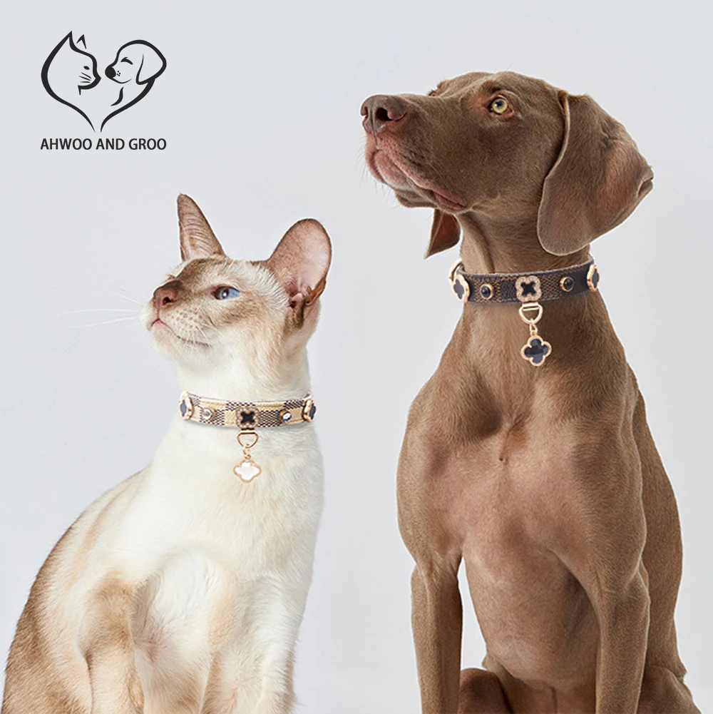 Luxury Cat Collar Lucky Clover Pet Necklace PU Leather Adjustable Cat Dog Collar Small Medium Dog 1005005117201836