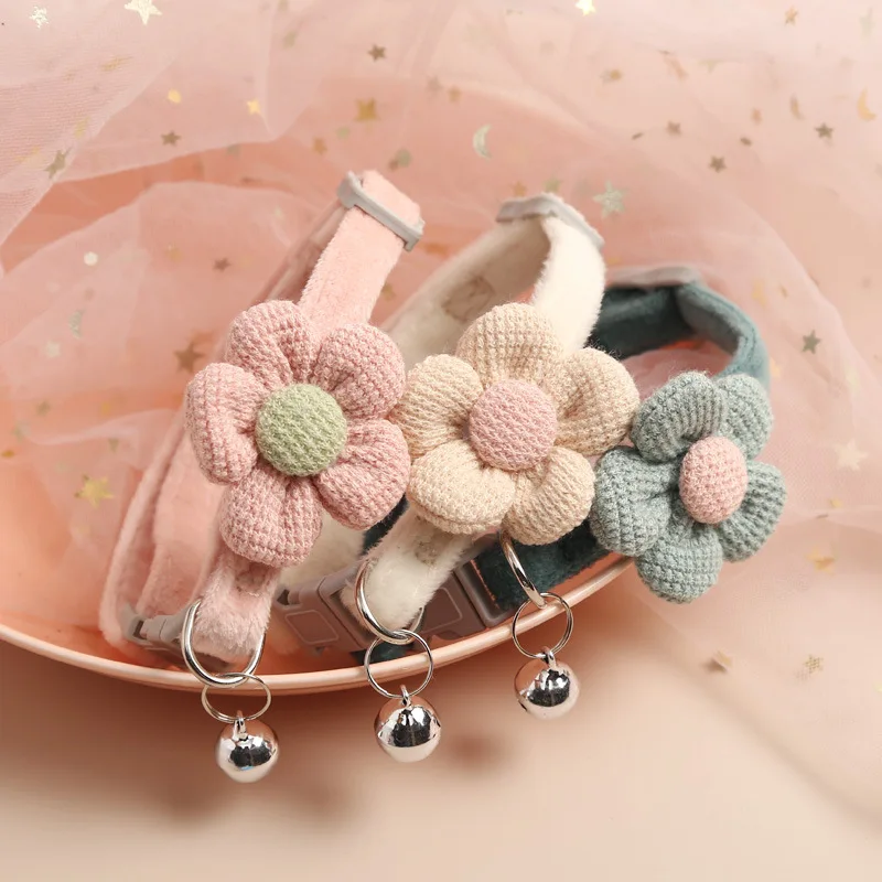 New Cute Flower Pet Cat Collar Traction Cute Cartoon Flower Bell Collar Cat Necklace Small Dog 1005005351301177