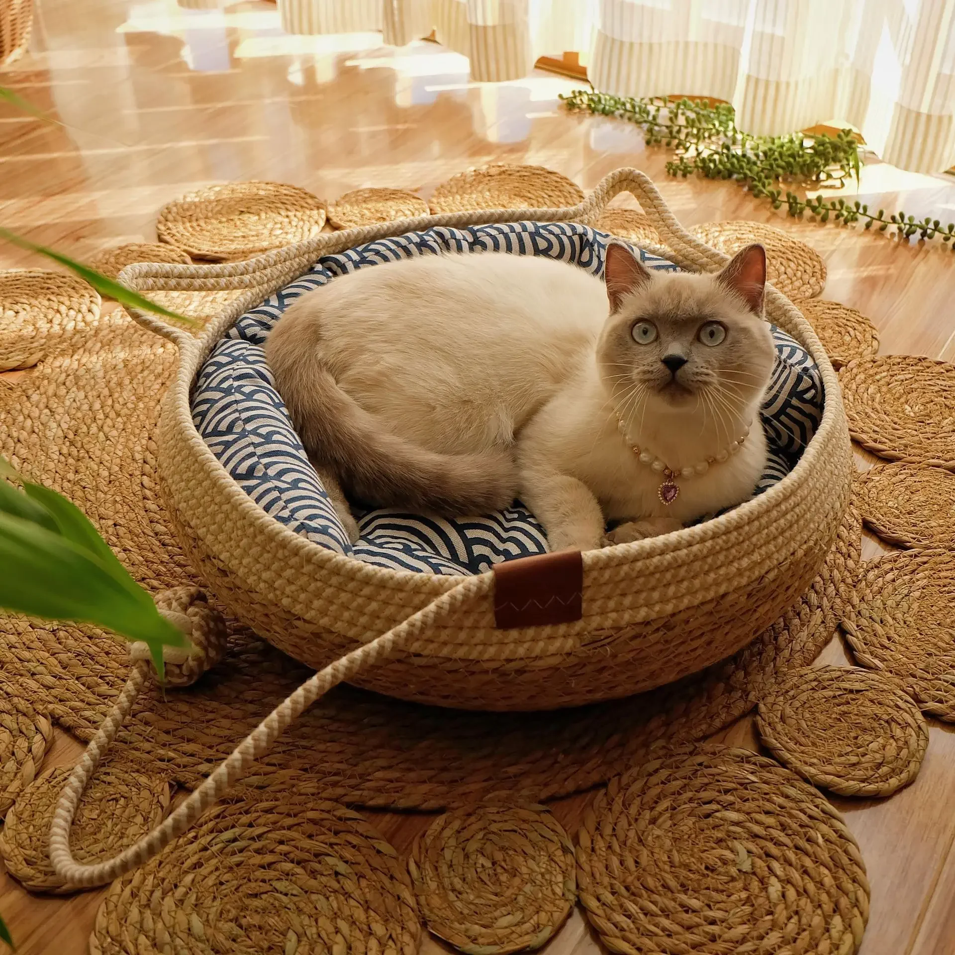 Vine Woven Cat Bed Pet Bed All-Weather Comfortable Sleep 35/40cm Circular Cat House Puppy 1005007438905852