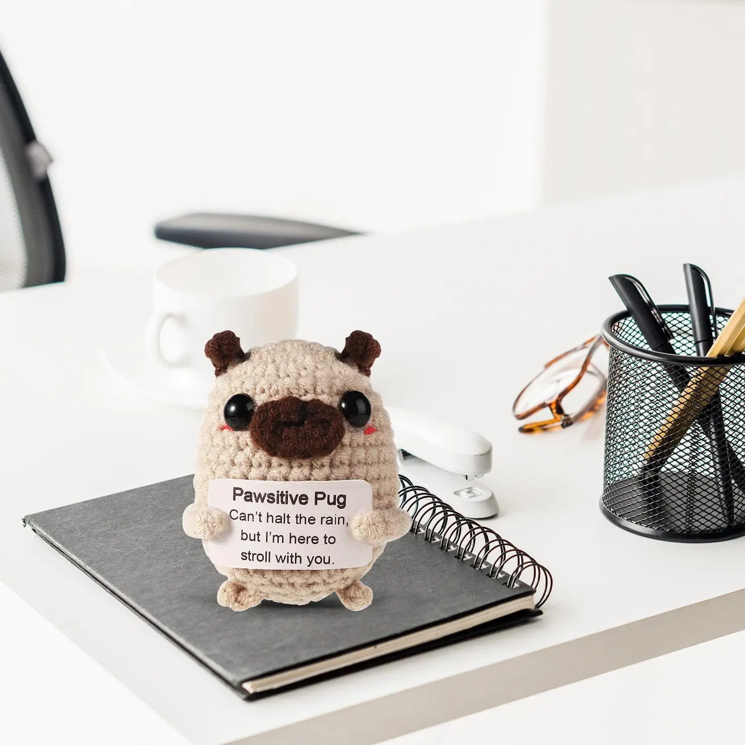 New Positive Energy Pug Hug Pocket Mini Handmade Plush Knitting Dog Doll with Card Funny Christams 1005009587379379