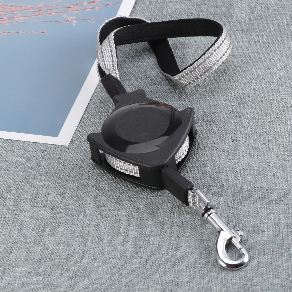 Automatic Retractable Dog Leash Pet Training Lead Long Telescopic Rope Durable Metal Hook Easy Wear 1005009589954822