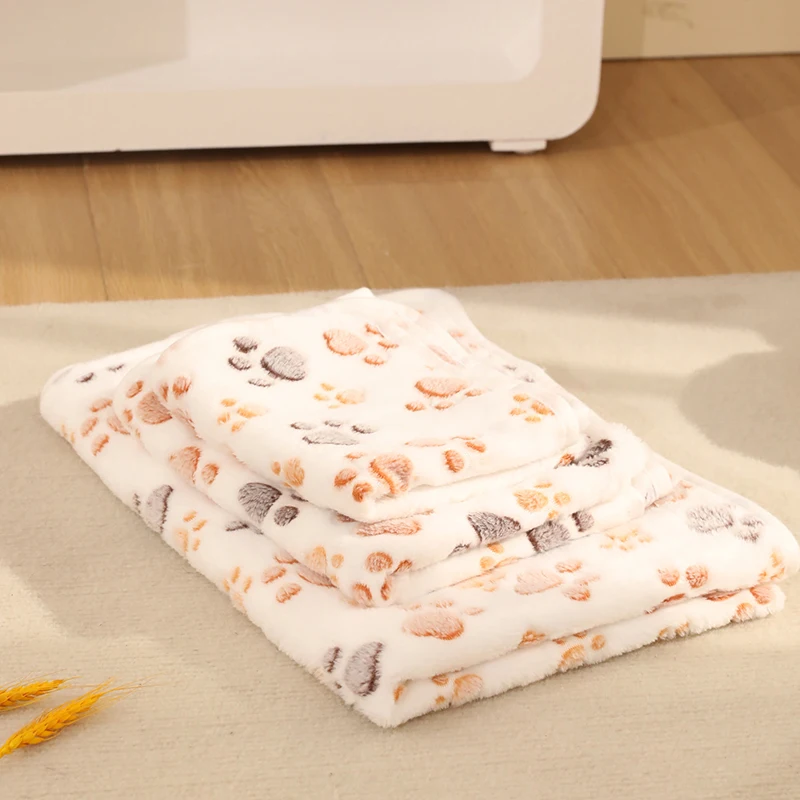 High Quality Soft Fluffy Pet Blanket Cute Dog Cat Paw Print Coral Fleece Blankets Pet Mat Warm and 1005010484456265