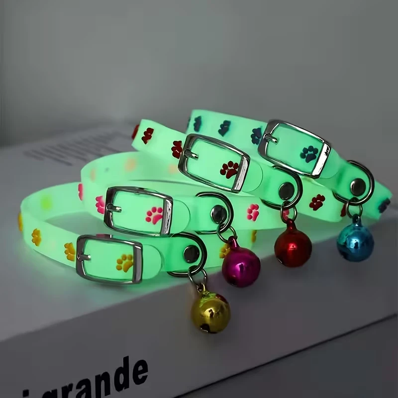 Fluorescent Silicone Pet Collar — Glow-In-The-Dark Collar for Cats and Small Dogs Ideal 1005012427410265