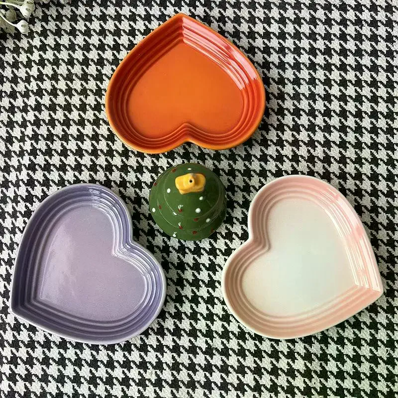 Ceramic Cat Bowl Extra Heart-Shaped Wide Anti Vomiting Stress Free Design12cm Durable Ceramic Pet 1005012427852510